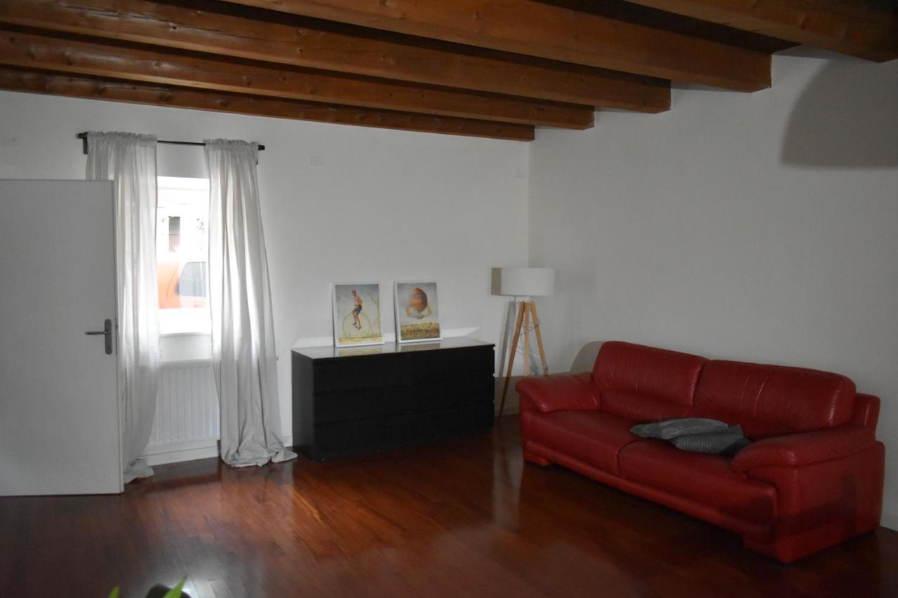 Small House In Vipava Valley Extérieur photo